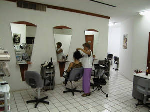 The front of the salon, with 3 hair stations (7K)
